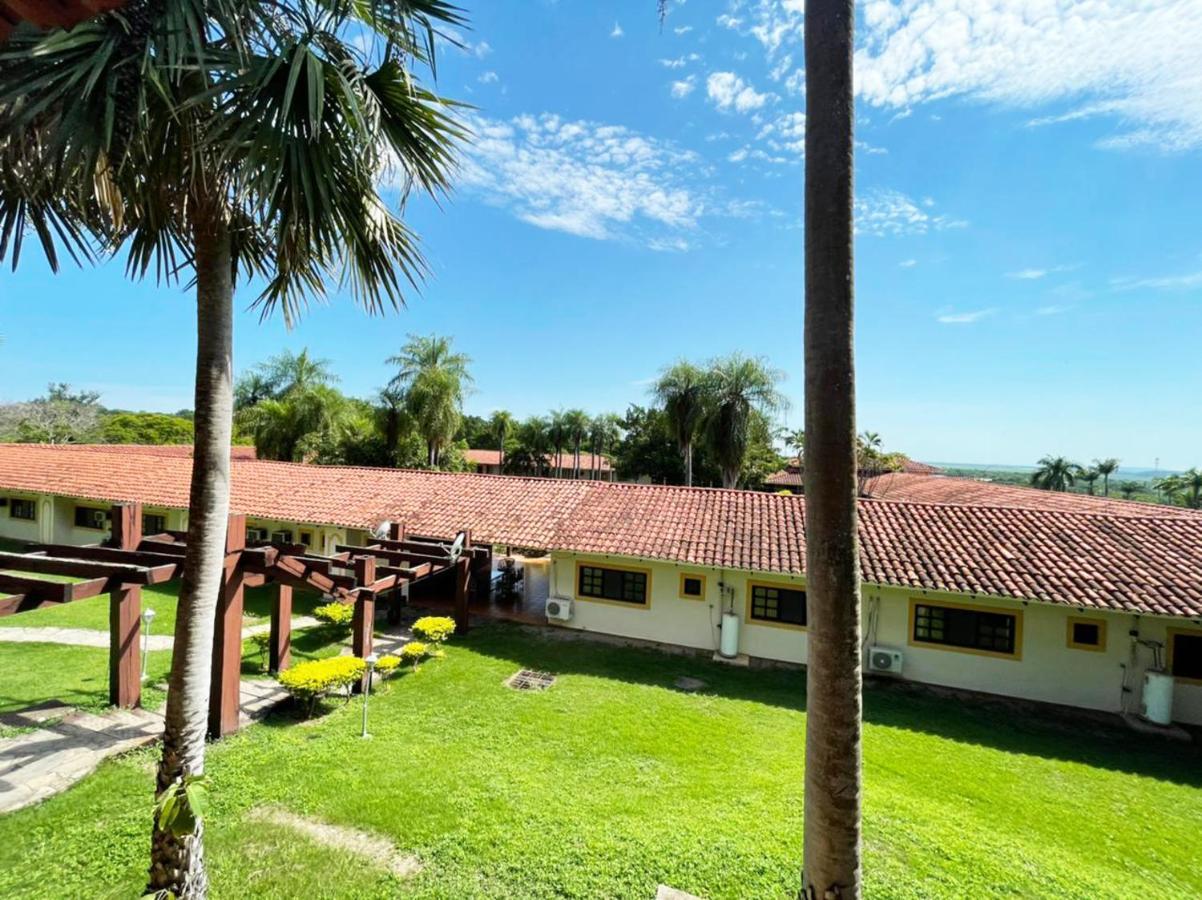 El Pantanal Hotel & Resort Puerto Quijarro  Exterior photo